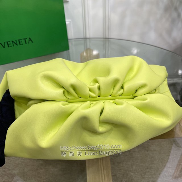 Bottega veneta高端女包 98057 寶緹嘉2021最火The pouch雲朵包 BV經典款編織女包  gxz1402